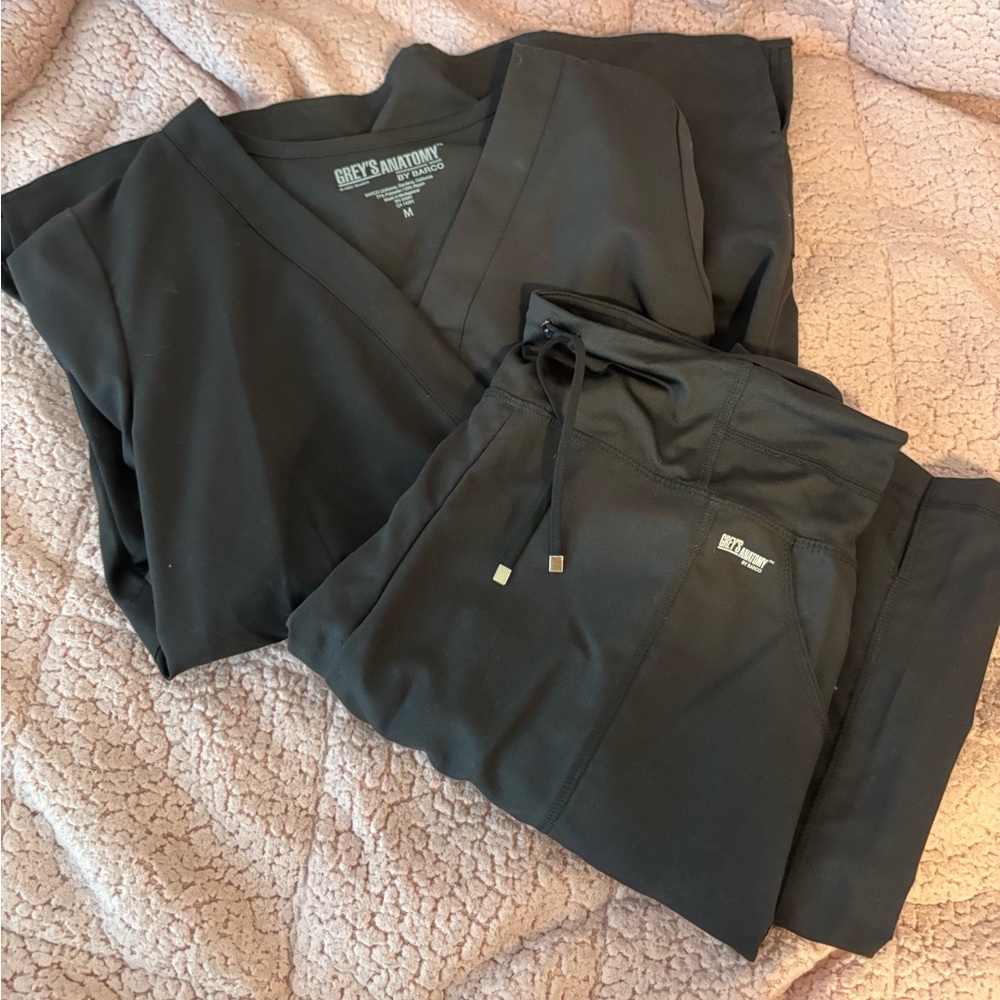 Barco Uniforms Black Scrubs Active Set